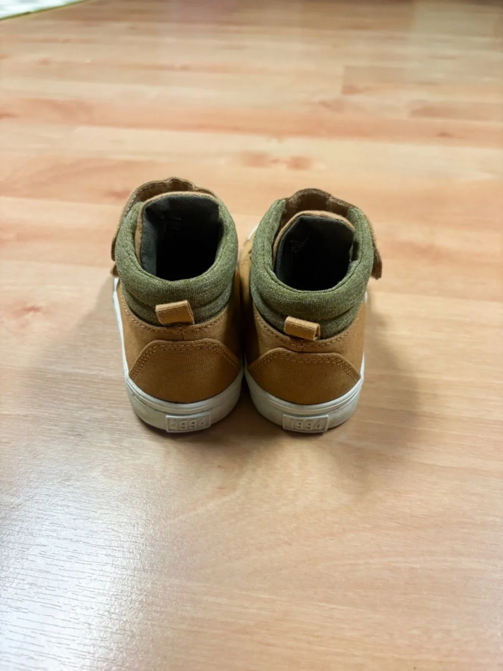 Old Navy Tan Triple Hook & Loop Closure Acacia Canvas High Top Sneaker Toddler 8
